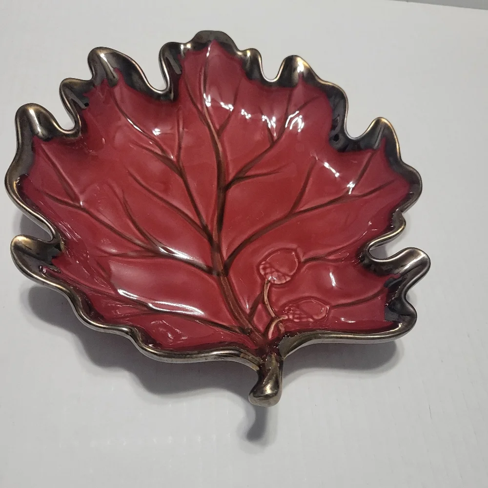 Stoneware Hand Painted Red Leaf bowl with gold trim